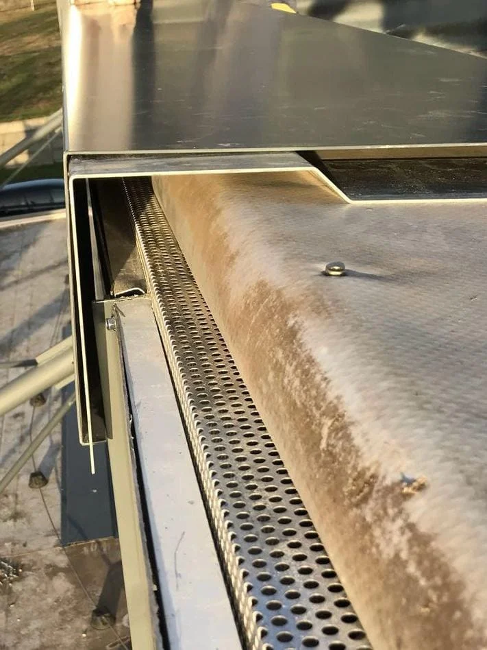 profil-antirozatoare-indio profil ventilare fațadă metalic perforat Indio