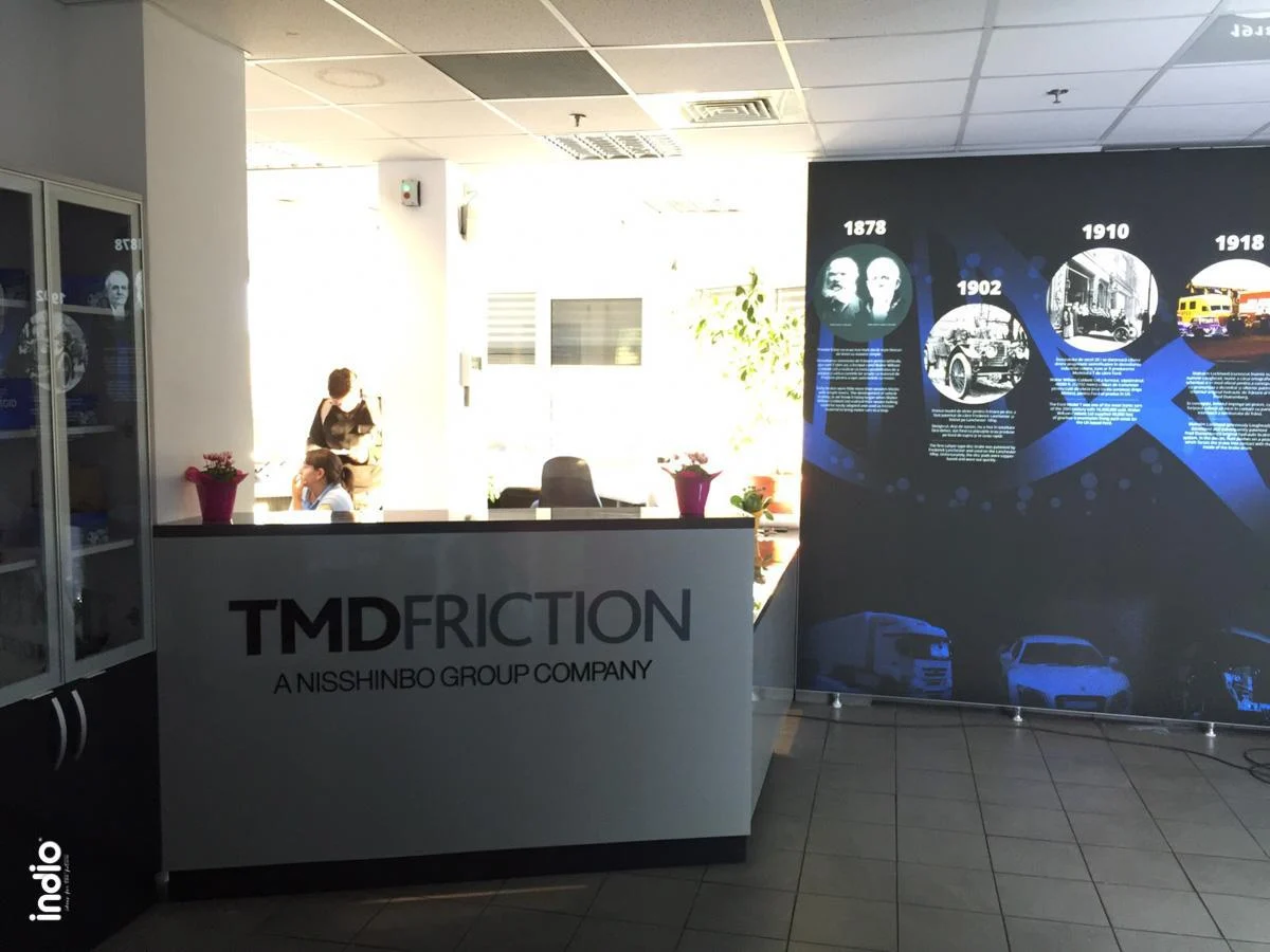 Casete textile backlit — pânză tensionată cu iluminare LED uniformă