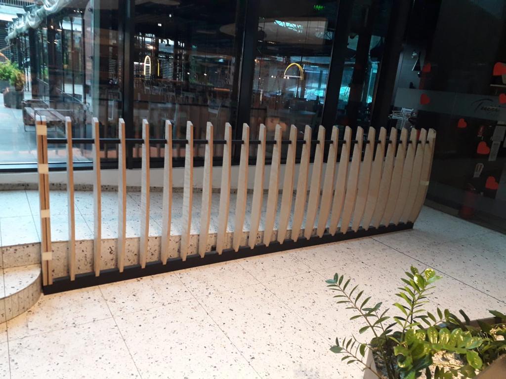 Balustrade design modern metal lemn montaj predictibil