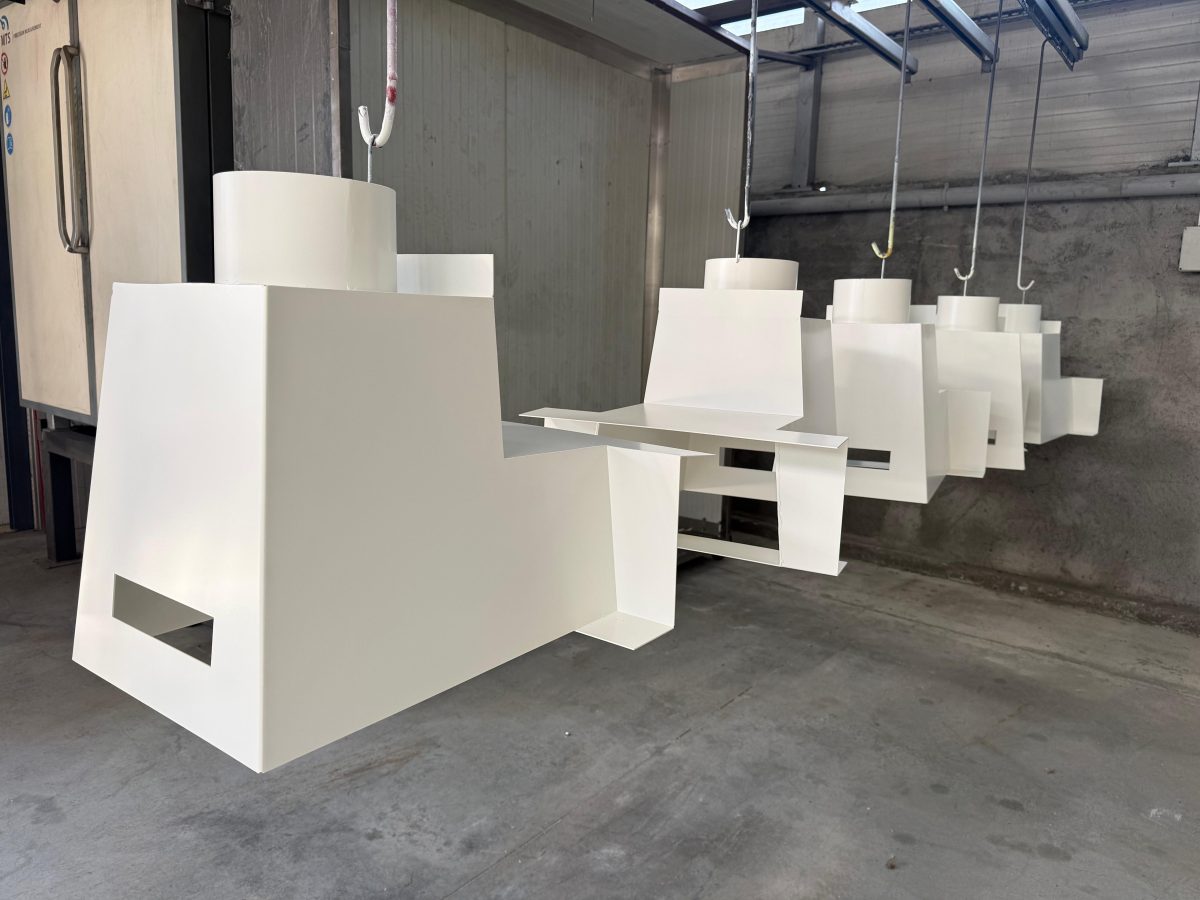 Colector pluvial pentru atic din aluminiu vopsit electrostatic